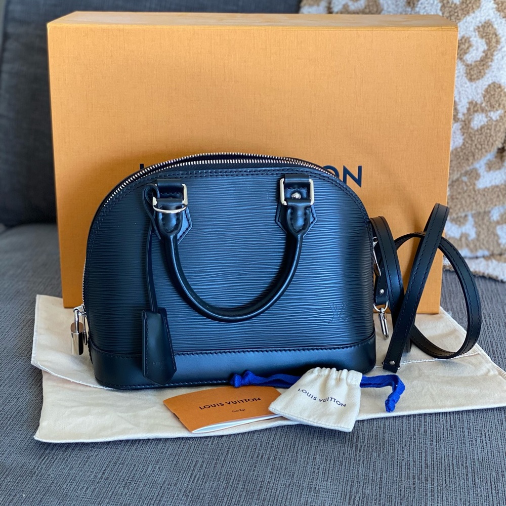 Louis Vuitton The Alma BB (Epi Leather)